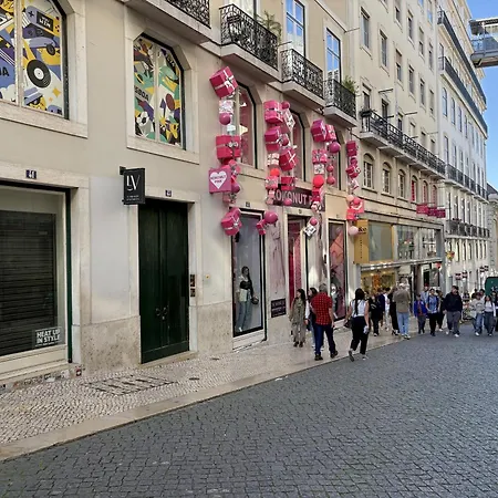 Apartment Lv Premier Chiado- Ch *