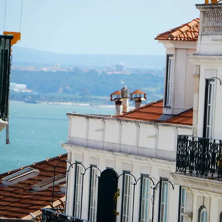 Lv Premier Chiado- Ch * Lisboa